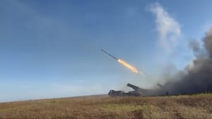 Новости Позиции российских военных в Донбассе защищают артиллерийские подразделения