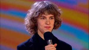 Синяя птица 16-летний иллюзионист из Петербурга "околдовал" жюри "Синей птицы"