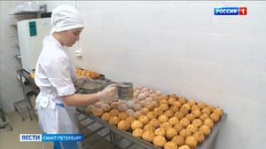 Вести. Санкт-Петербург С 1 января завтраки и обеды в школах Петербурга подорожают