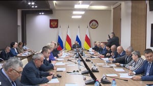 Вести. Алания Совет парламента: длительность выходных для родителей детей-инвалидов, повышение энергетической эффективности