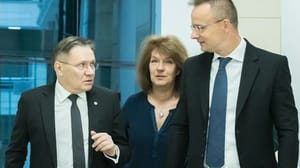 Новости Венгрия призвала противников АЭС "Пакш-2" успокоиться
