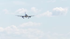 Вести. Урал Несколько сотен туристов по всей стране считают, что стали жертвами мошенников