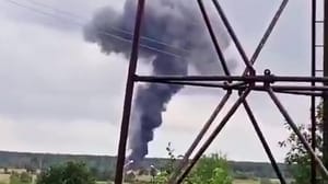 Новости Жительница Тверской области сняла на видео момент крушения бизнес-джета