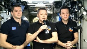 Новости Российский космонавт побил мировой рекорд по суммарному пребыванию в космосе