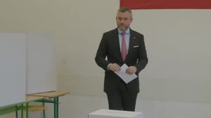 Новости В первом туре выборов президента в Словакии лидирует экс-глава МИД Корчок