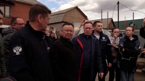 Вести. Дежурная часть После поездки в подтопленный Орск Файзуллин представит доклад Путину