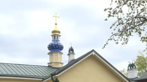 Вести. Псков Не нарушая уклад монастырской жизни. Реставраторы завершают работы в Лазаревской церкви