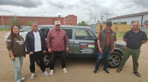 Вести – Амурская область Ради общей победы: региональная таджикская диаспора закупила для наших бойцов новенькую "Ниву"