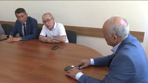 Вести. Алания Стоит ли закрывать для посещений "Город мертвых" в Даргавсе: варианты решения давней проблемы обсудили на совещании в Высшем совете осетин