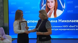 Вести. Белгород Омбудсмен Татьяна Москалькова встретилась с белгородскими студентами-волонтерами