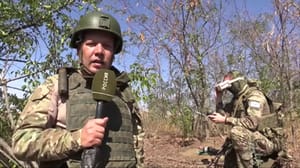 Новости В ДНР российские военные атакуют противника с земли и с воздуха