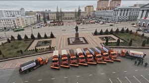 Новости Дорожную спецтехнику доставили из Москвы в Курск