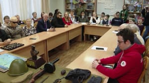 Вести. Урал Выставка "Многоформатная победа" открылась в библиотеке для слепых