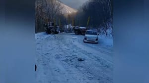 Новости В Приморье в ДТП с участием тягача и автобуса пострадали 14 человек