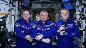 Новости Космонавты с МКС поздравили женщин с 8 Марта