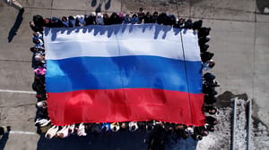 Vesti – Amur region Day of reunification of Crimea with Russia celebrated in Blagoveshchensk large-scale flash mob