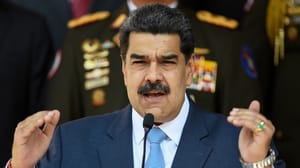 Новости Мадуро назвал Путина великим лидером и анонсировал поездку в Петербург