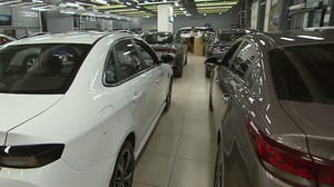 Вести-Москва В салоне в Химках автомобиль за время покупки подорожал вдвое
