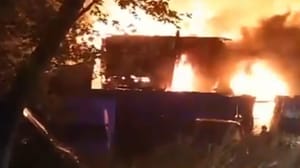 Новости Очевидцы сняли кадры крупного пожара на юго-востоке Москвы