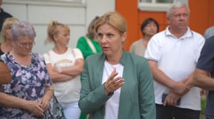 Вести. Белгород Жители дома по улице Парковая в Шебекино встретились с представителями власти и оценочных комиссий