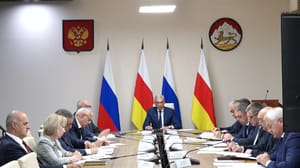 Вести. Аланийы хабæрттæ Ивгъуыд къуырийы республикæйы сезонмæ гæсгæ хæцгæ низтæй рынчынты бæрц зынгæ фæфылдæр, фæлæ æмвæзад нормæйæ уæлдæр нæу