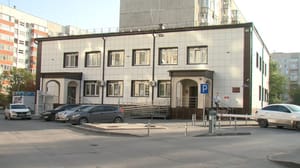 Вести. Регион-Тюмень - Труп мужчины обнаружили тюменские сотрудники ГИБДД в багажнике машины