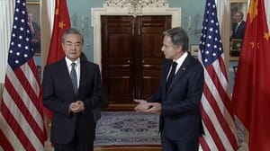 Новости Глава МИД Китая прибыл в США