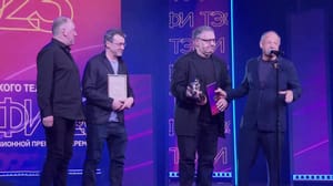 Вести в 20:00 Программа "Сто к одному" с Александром Акоповым стала лауреатом ТЭФИ