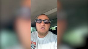Факты Украинский футболист призвал убивать русских