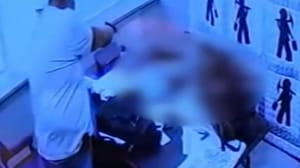 Вести. Дежурная часть Кадры убийства шерифом судьи показали в американском суде