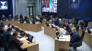 Вести. Белгород Вячеслав Гладков заявил о дополнительной материальной помощи жителям белгородского приграничья