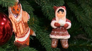 Вести. Магадан Выставка новогодних игрушек в Магадане