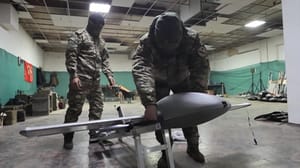 Новости Беспилотник "Молния" уничтожил опорник и пехоту ВСУ на кураховском направлении