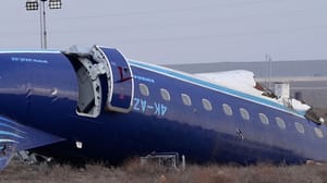 Вести в 20:00 На месте авиакатастрофы в Казахстане спасателей сменили следователи