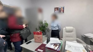 Вести. Дежурная часть Полицейская продавала российское гражданство за 15 тысяч