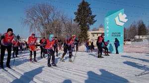 Вести. Урал В Екатеринбурге пройдет массовая гонка "Лыжня России-2025"