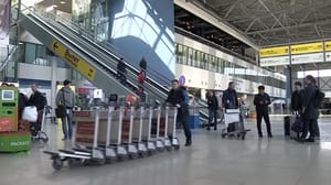 Новости В 2022 году россияне стали чаще ездить за границу