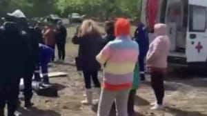 Новости Появились кадры с места взрыва машины, в которой ехал Захар Прилепин