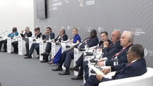 Новости На юридическом форуме говорили о международном праве и русофобии