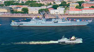 Вести. Санкт-Петербург В Петербурге прошёл Главный военно-морской парад России