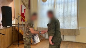 Новости Несущим службу в зоне СВО военным железнодорожникам вручили награды