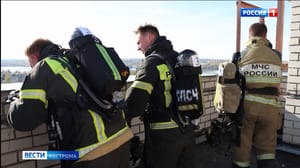 Вести. Кострома Пожарные и спасатели оперативно покорили 60-метровую высотку в Костроме