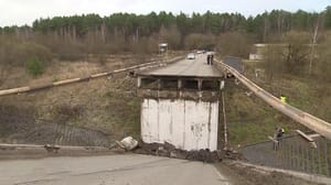 Вести-Москва ЧП под Подольском: местные жители давно жаловались на плохое состояние моста