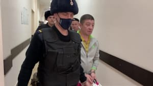 Вести. Дежурная часть В Уфе начался процесс по делу "золотого гаишника"