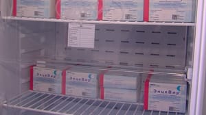 Вести. Регион-Тюмень Порядка 170 тыс. доз вакцины от клещевого энцефалита поступило в тюменские медучреждения