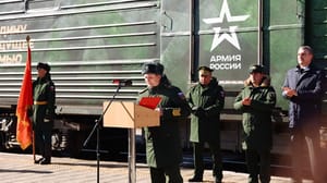 Вести – Амурская область "Сила в правде": агитпоезд Минобороны страны сделал остановку в Белогорске