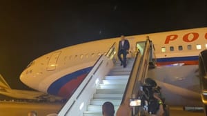 Новости Лавров прибыл в Гвинею c рабочим визитом