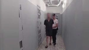 Вести Сочи Троих мужчин, стрелявших из окна многоквартирного дома в Сочи, задержали
