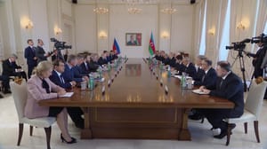 Новости В Баку проходят российско-азербайджанские переговоры в расширенном составе