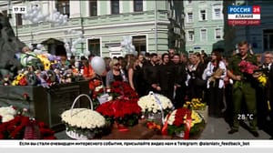 Россия 24. Алания. Информационно-аналитический блок Акция памяти жертв теракта в Беслане прошла в Москве перед Аланским подворьем